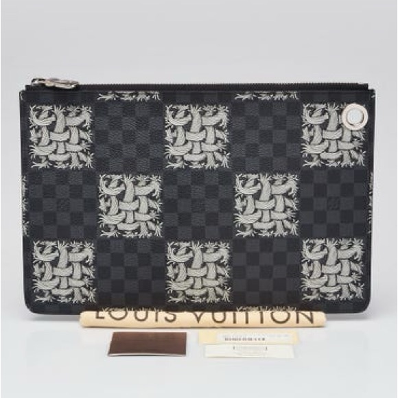 LOUIS VUITTON X Christopher Nemeth Damier Graphite Canvas Pochette Jour PM - Picture 2 of 14